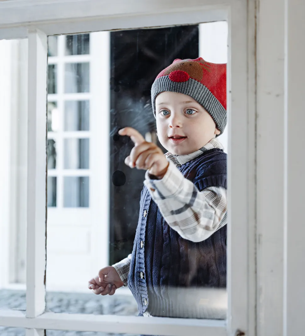 Hust and Claire Nissehue - HCFiliz - Nose - Teaberry m. Rensdyr