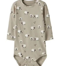 Name It Body l/æ - NbmVroels - Island Fossil/Sheep