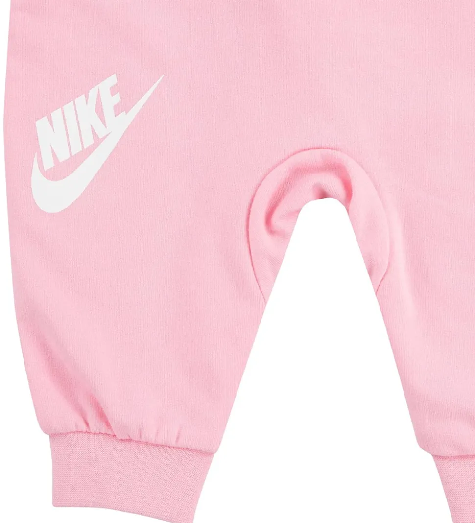 Nike Heldragt - Rosa m. Hvid