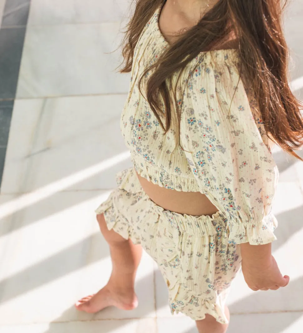 That's Mine Top - Helen - Sprinkles Hearts Yellow