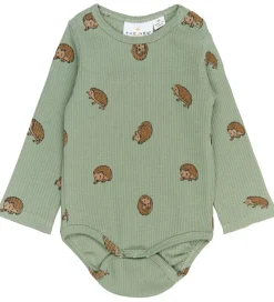 The New Siblings Body l/æ - Rib - TnsbRiver - Lily Pad AOP