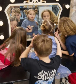 The New T-shirt - TnRoss - Black Beauty